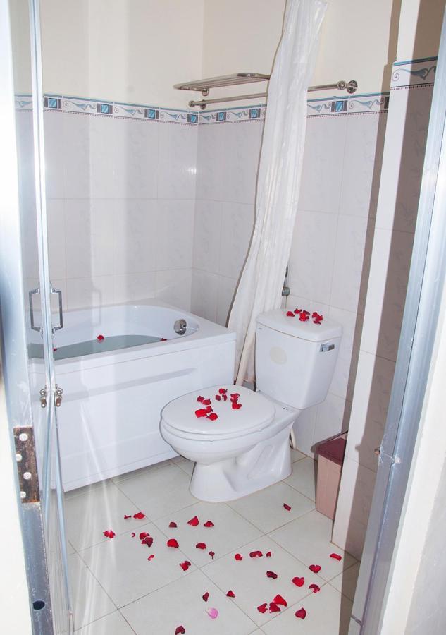 Queen 7 Hotel ญาจาง ภายนอก รูปภาพ
